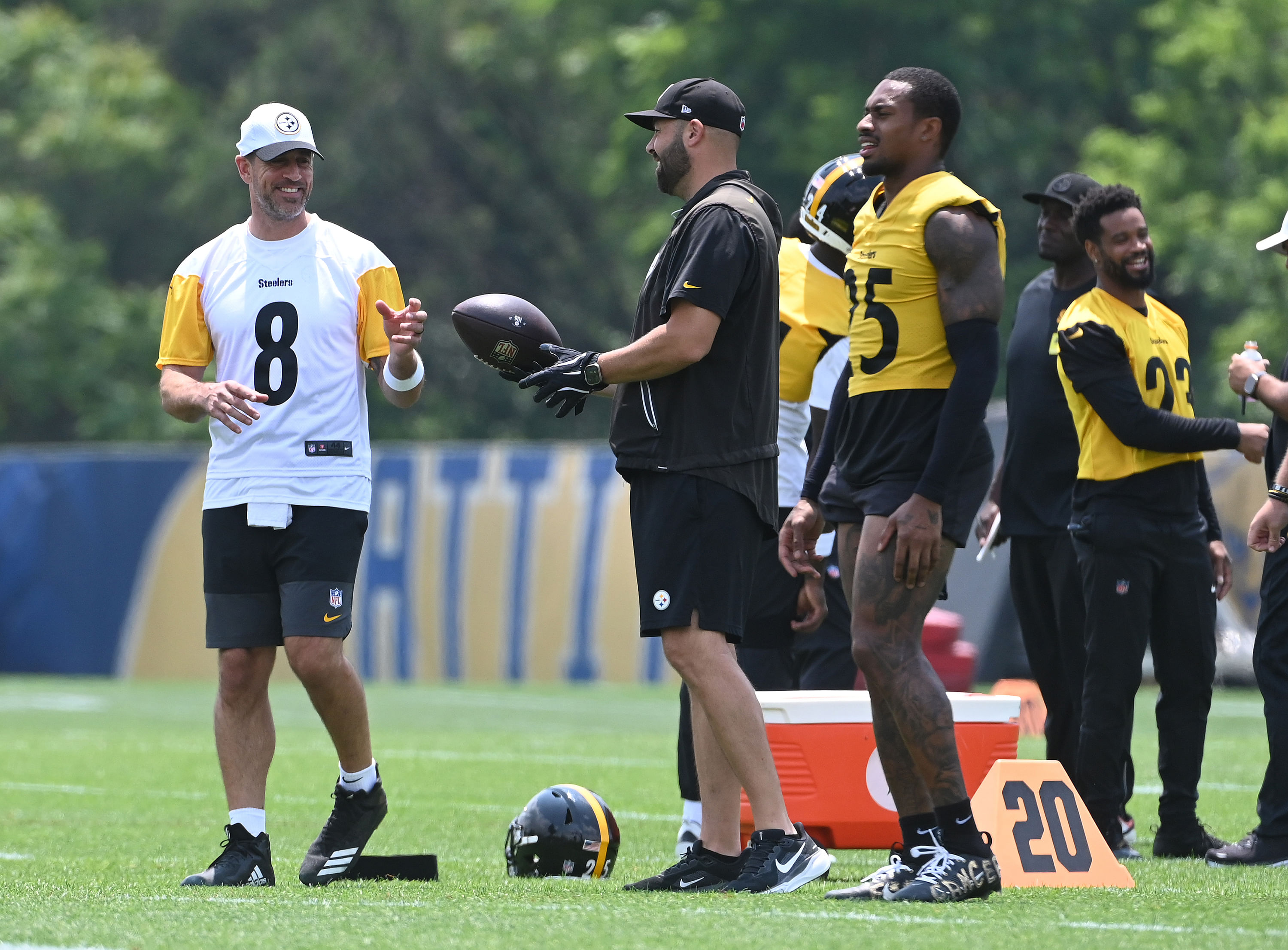 Aaron Rodgers during the Pittsburgh Steelers Minicamp. (Credits: IMAGN)